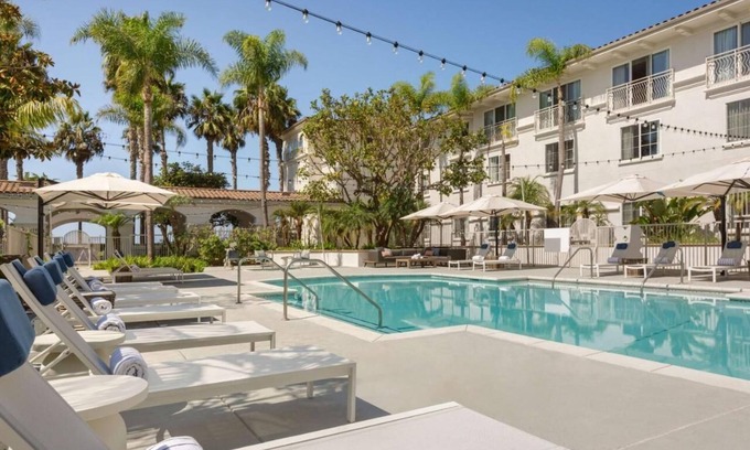 Carlsbad Hotel | Comfort & Relaxation! Pool, Parking, Pets Allowed! Steps from the Beach
