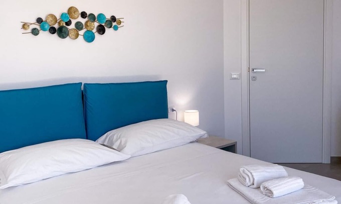Noto Bed & Breakfast | Comfort Room in B&B with pool