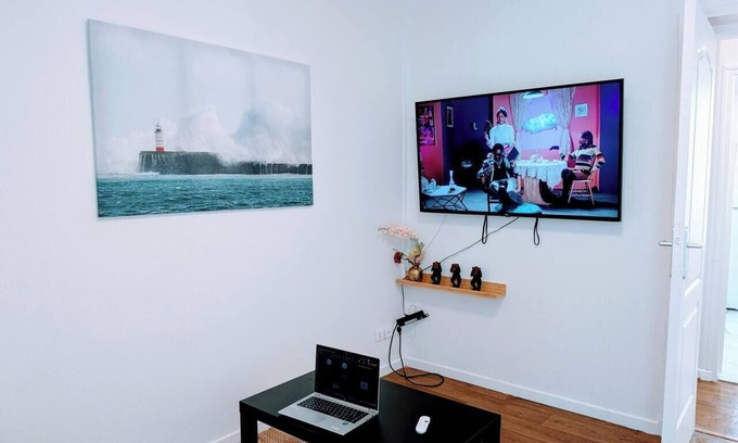 Saint-Denis Apartment | Comfort & style - Paris stade de France