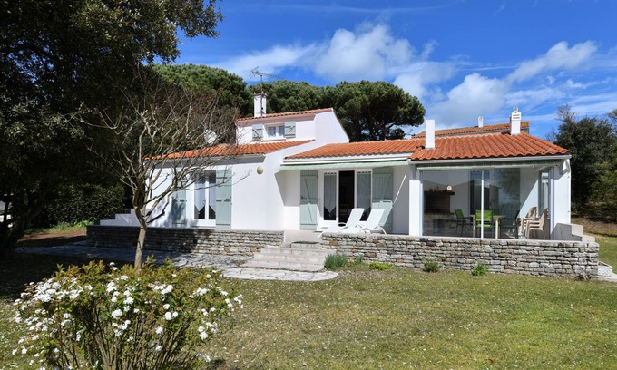 Saint-Georges-d'Oleron House | Comfortable villa of 125 m² on 1300 m² of enclosed wooded land