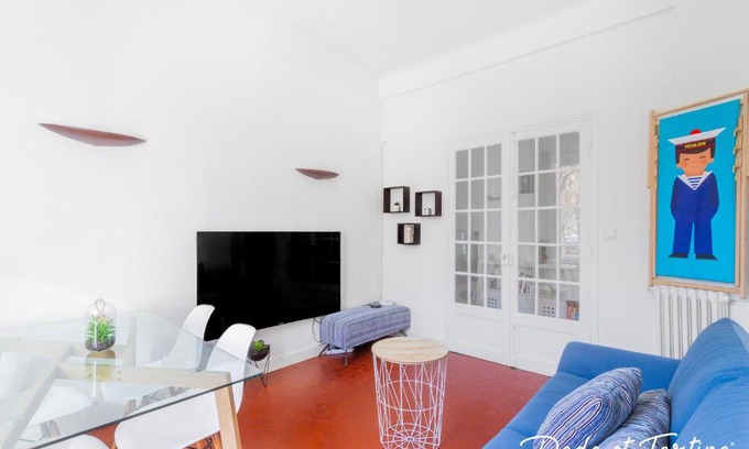 Toulon Apartment | Comfortable 2 bedroom close to the station - Dodo et Tartine