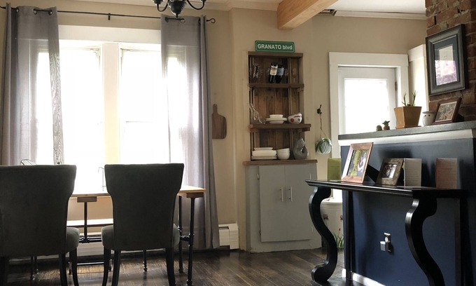 Albany House | Comfortable 3 Bedroom 1.5 bath with fenced in back yard