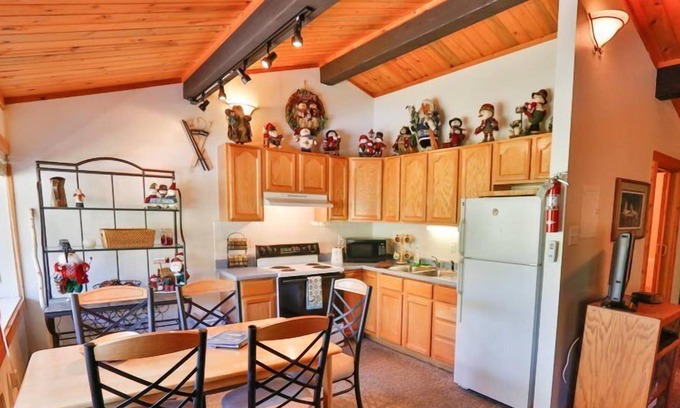 Glenwood Springs Condo | Comfortable and cozy. The Western theme and charming snowmen collection add a special vibe!