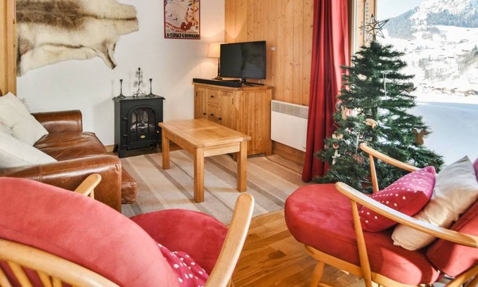 Le Chinaillon Apartment | Comfortable apt 50m from slopes, perfect for 4 guests