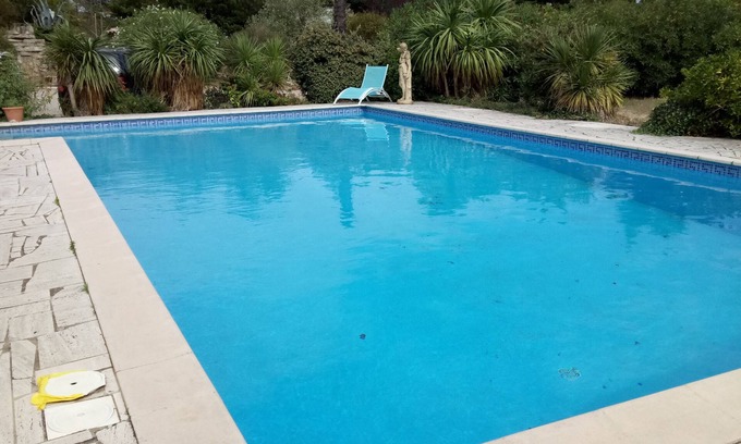 Boutenac Apartment | Comfortable apartment/b&b with pool