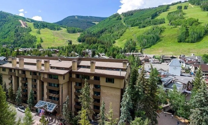 Vail Condo | Comfortable, convenient 2BR condo at Vail Village Covered Bridge