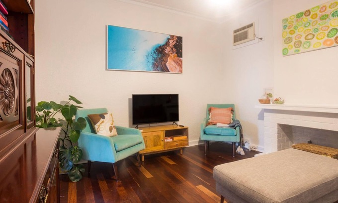 Mount Hawthorn House | Comfortable Family Home in Mount Hawthorn