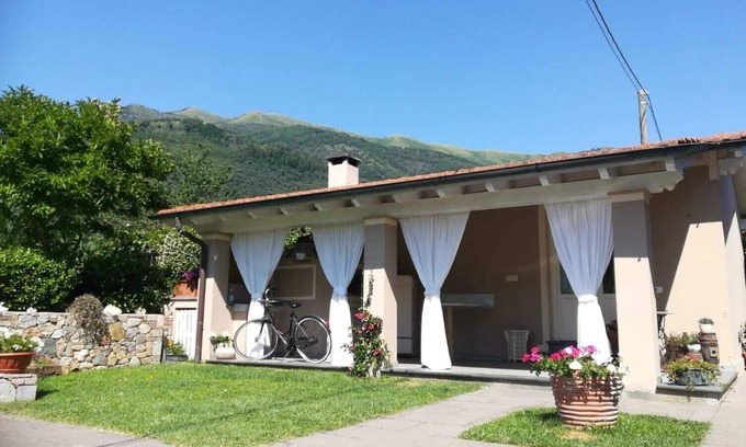 Camaiore House | Comfortable house with pool surrounded by nature in Camaiore, Tuscany