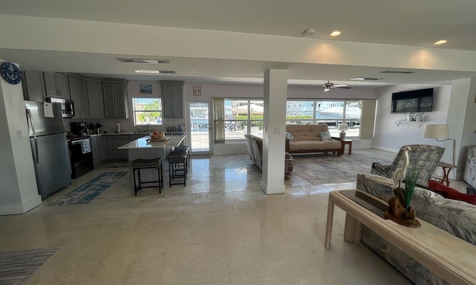 Venetian Shores House | Comfortable, spacious 3-bedroom, 2-bath-1 level home -dock on canal, Islamorada