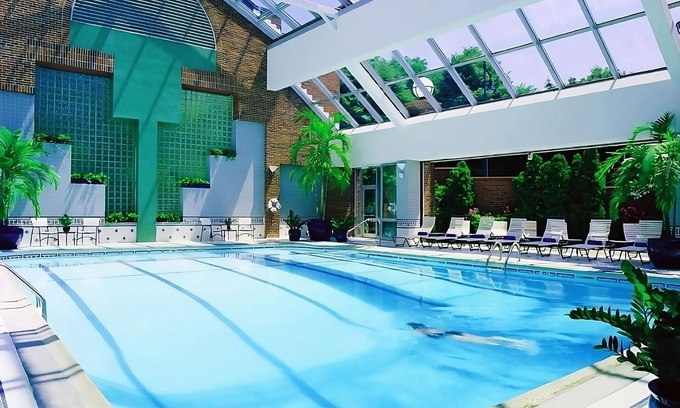 East Cambridge Hotel | Comfortable Stay in Cambridge! Indoor Pool, Near Museum of Science!
