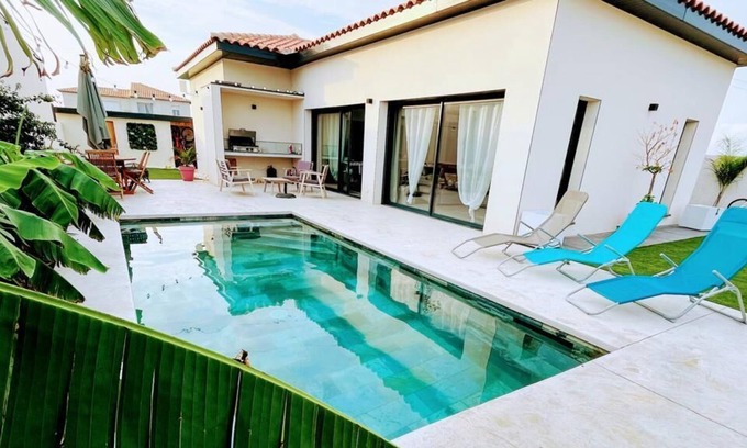 Pia House | Comfortable villa 10 minutes from the beaches and swimming pool