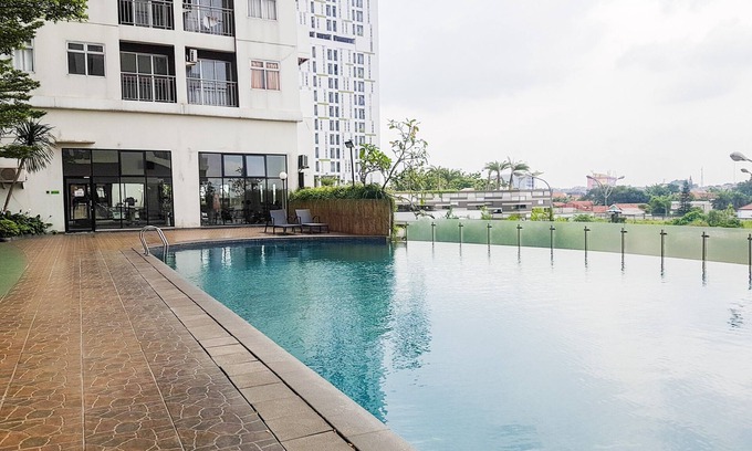 Serpong Apartment | Comfy and Modern Studio at Serpong Greenview Apartment