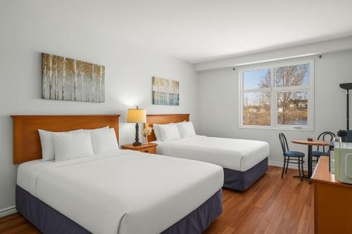 Canmore Apartment | Comfy Rockies Retreat for 4 Canmore DT Near Banff
