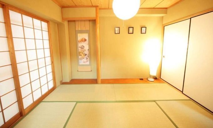 Nakagyo Ward Apartment | Commodita Takeyacho 1F Good access to Kyoto tourist attractions!2 minutes walk to Nijo Castle!Free Wi-Fi / Japanese-style rooms within walking distance from Marutamachi Station
