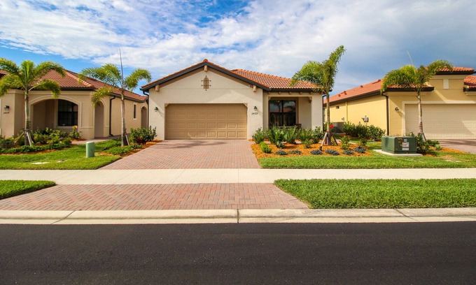 Venice House | Community Pool, Golf Membership Included, Sarasota National, Lavender Hills