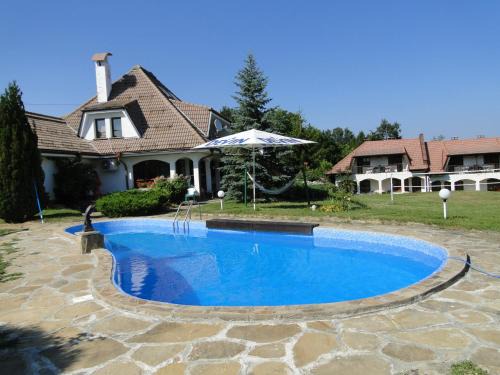 Vlaychovtsi House | Complex Roden Kray