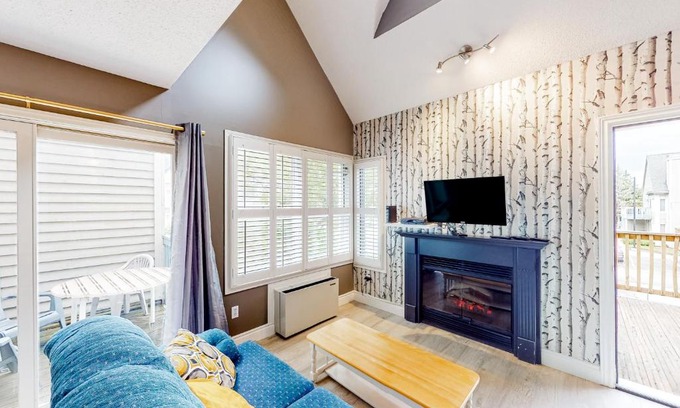 Craigleith Hotel | Condo 612 at North Creek Resort