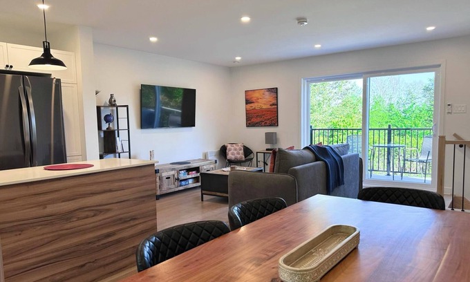Saint-Faustin-Lac-Carre House | Condo Avec vue à Quelques pas des Pistes