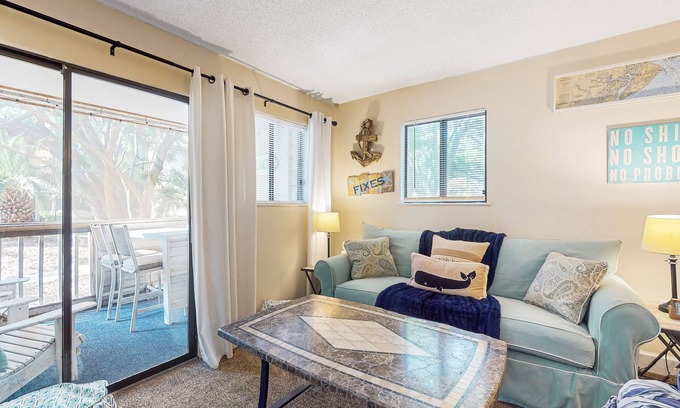 Palmetto Dunes Villa | Condo by the beach with heated pools, hot tub, patio, tennis, central AC, & W/D