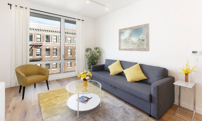 Civic Center Condo | Condo in Hayes Valley w Private Balcony - San Francisco Life Real Estate