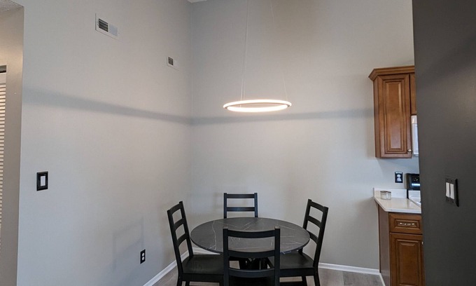 Northwest Condo | Condo in the heart of Virginia Beach, minutes from VB Townecenter