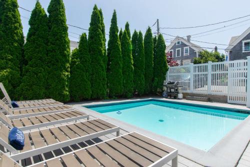 Provincetown House | Condo with Wading Pool Dog Welcome