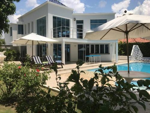 Girardot House | Condominio El Peñon, Girardot