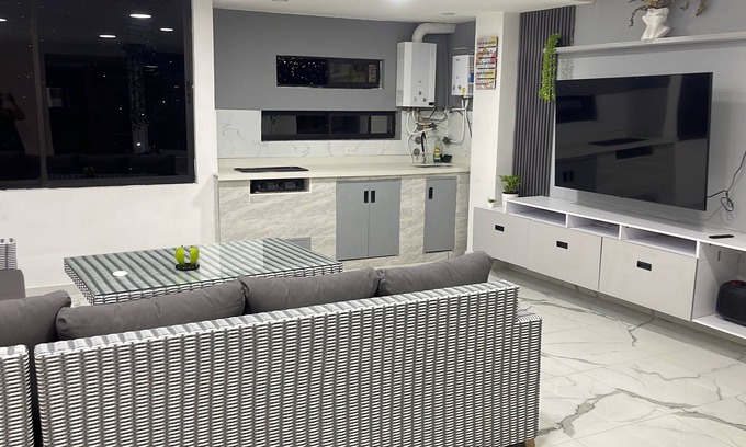 Castilla Apartment | Confort Apt. 2 Bedrooms With Jacuzzi Privado