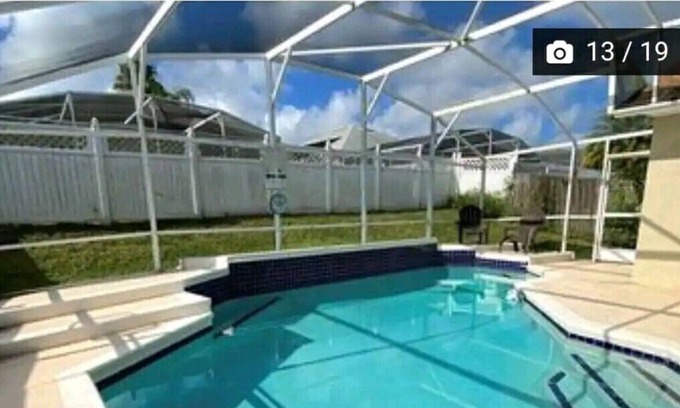 Lindfields House | Confortab Entire House to relax in the pool or enjoy near the parks