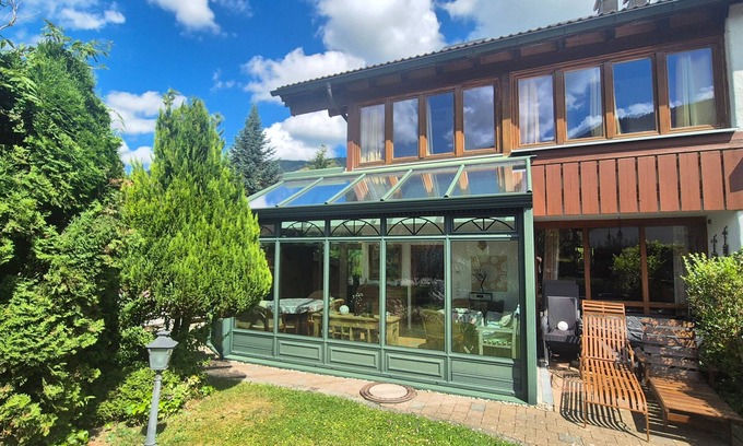 Oberstaufen Apartment | Constance mountain view with winter garden