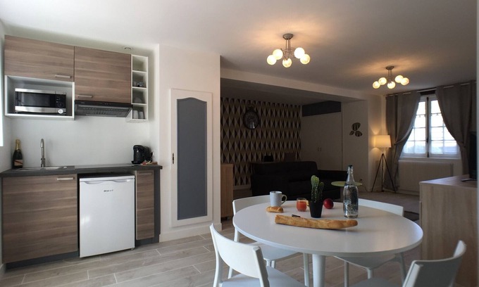 Petit Moisenay House | Constance Suite - Domaine des Trois Châteaux