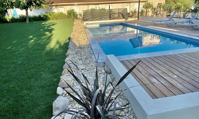 Gemenos Hotel | Contact Hôtel Le Provence