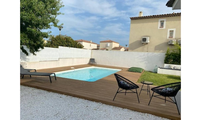 Chateauneuf-les-Martigues Villa | Contemporary villa with private pool