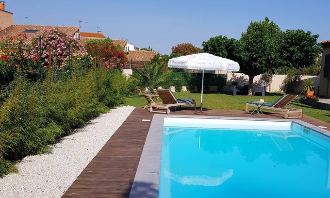 Nevian Villa | Contemporary air-conditioned house