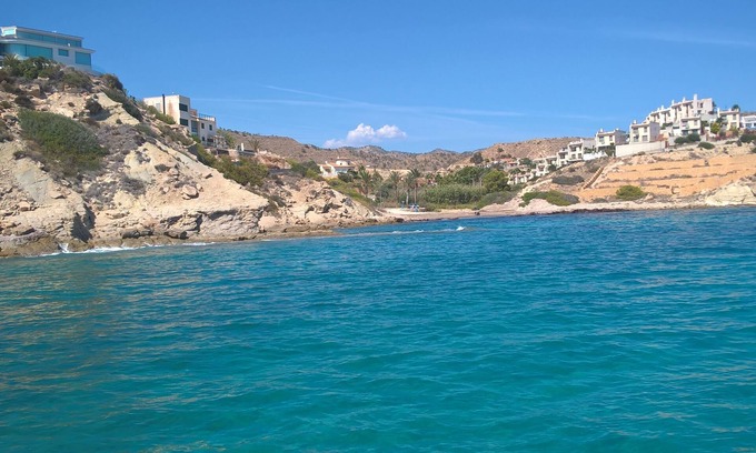 Coveta Fuma Villa | Contemporary home sea views - families golf hike cyclists artists sun worshipers