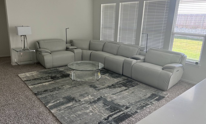 Georgetown House | Convenient stay for techies close to theme park and freeway