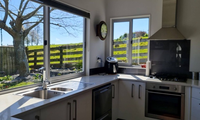 Richmond House | Convenient town house close to town and a great location to explore the region