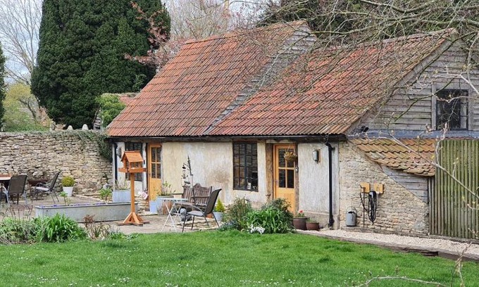 Cassington House | Converted Barn House - Central Oxford, Cotswolds