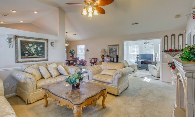 Conway House | Conway Vacation Rental: 19 Mi to Myrtle Beach!