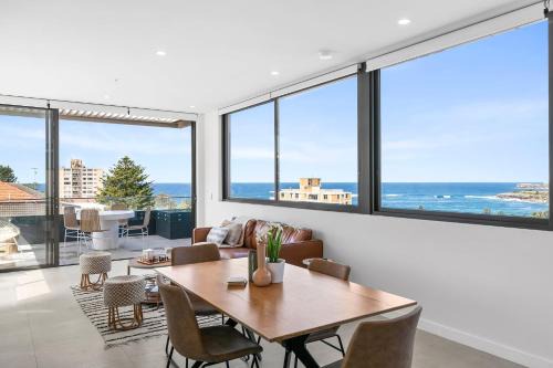 Coogee Apartment | Coogee Beachside Penthouse #7 - 2BR, Pet-Friendly with Ocean Views