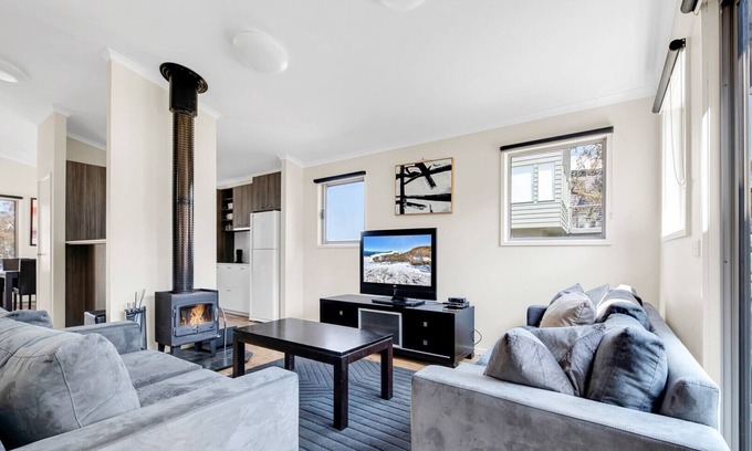 Dinner Plain Ski Chalet | Cool Runnings - Dinner Plain