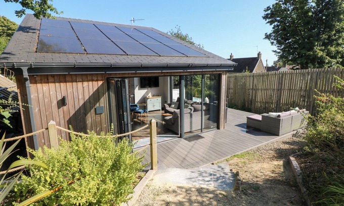 Tenby Cottage | Cornerstones Brython