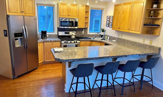 Telluride Condo | Cornet Creek Retreat - Easy Ski, River & Town Access - Semi-Private Garage