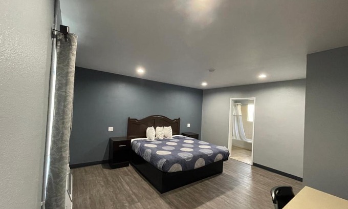 Park Mesa Heights Hotel | Cornett Motel