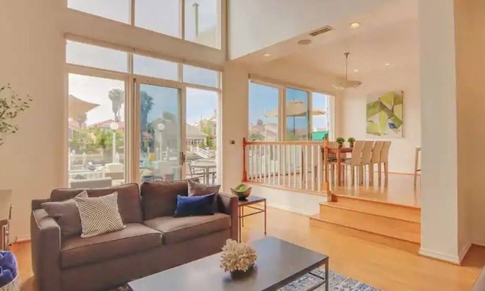Coronado Cays House | CORONADO CAYS SPACIOUS HOUSE W/PRIVATE DOCK