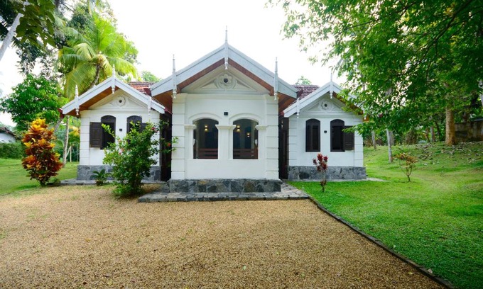 Hikkaduwa Villa | Coronal Walawwa