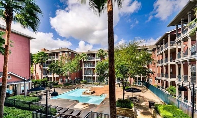 The Galleria Condo | Corporate Apartment/*all Bills Paid* Condo In The Heart Of The Galleria