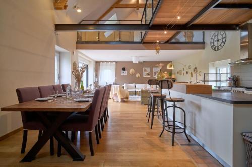 Pleudihen-sur-Rance House | Corps de Ferme Idyllique en Bord de Rance