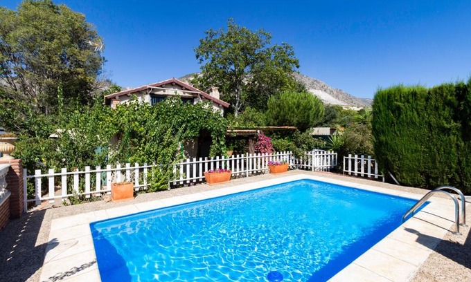 Durcal House | Cortijo chamarin