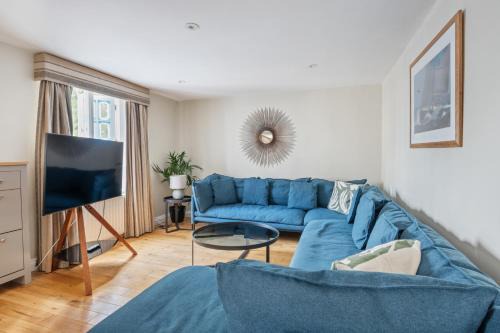 New Forest District House | Costal Retreat with Garden & BBQ